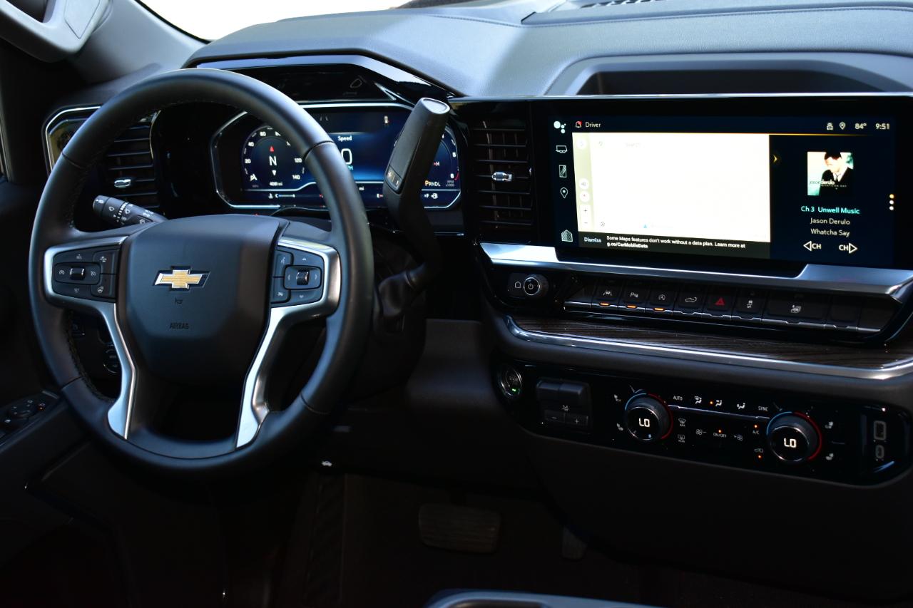 Chevrolet Silverado 1500 2WD Crew Cab 147" LT 2024