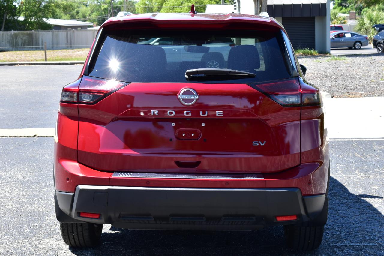 Nissan Rogue FWD SV 2024