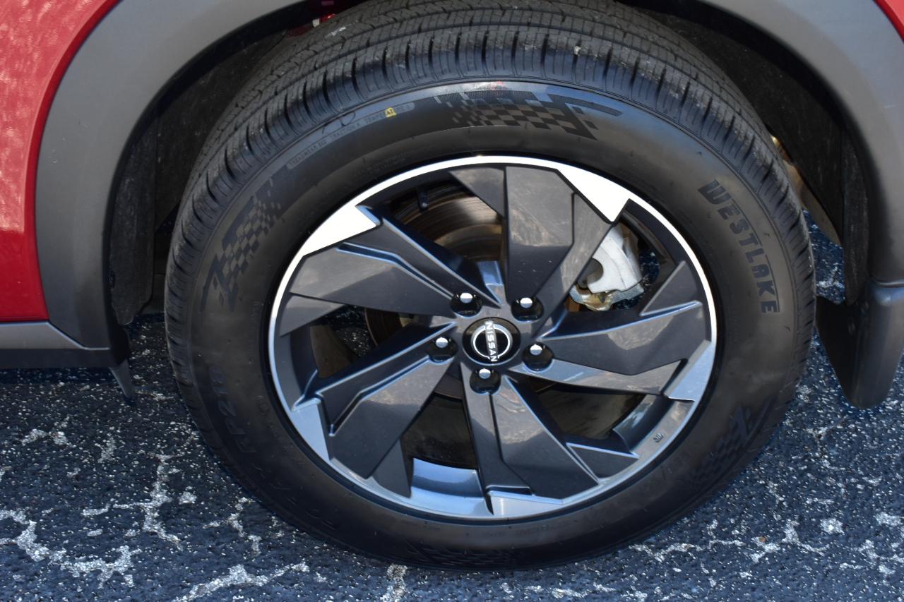 Nissan Rogue FWD SV 2024