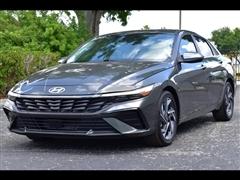 2025 Hyundai Elantra 