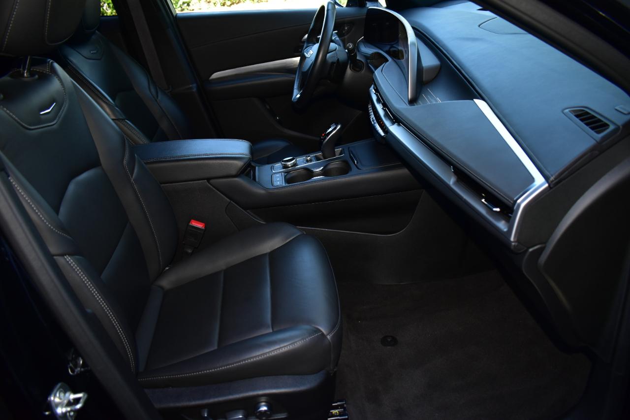 Cadillac XT4 FWD 4dr Premium Luxury 2025