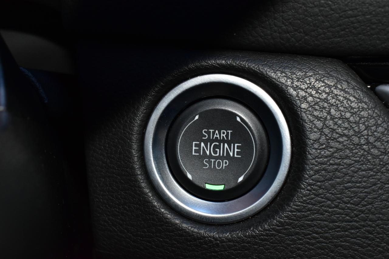 Cadillac XT4 FWD 4dr Premium Luxury 2025