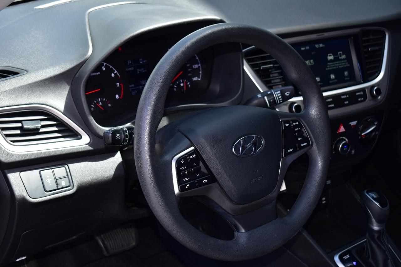 Hyundai Accent SEL Sedan IVT 2022