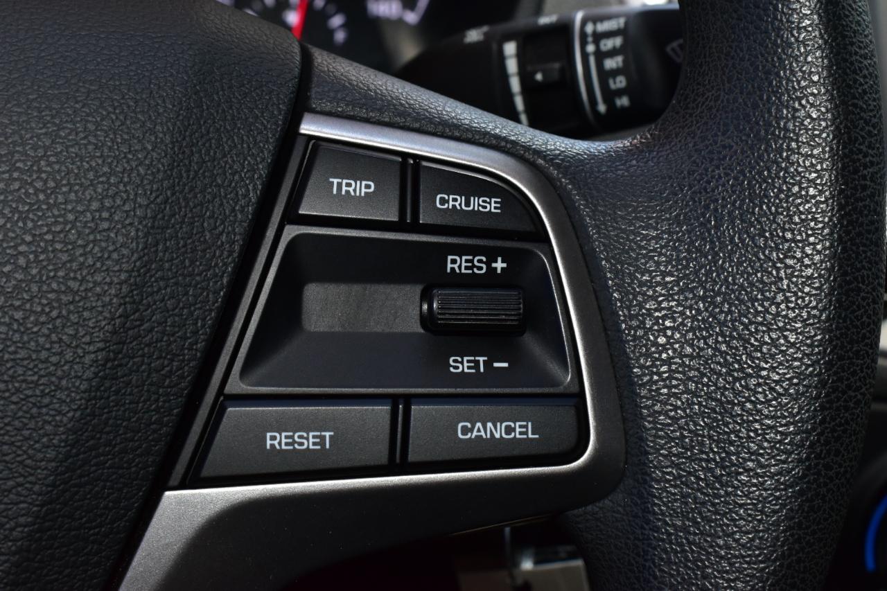 Hyundai Accent SEL Sedan IVT 2022