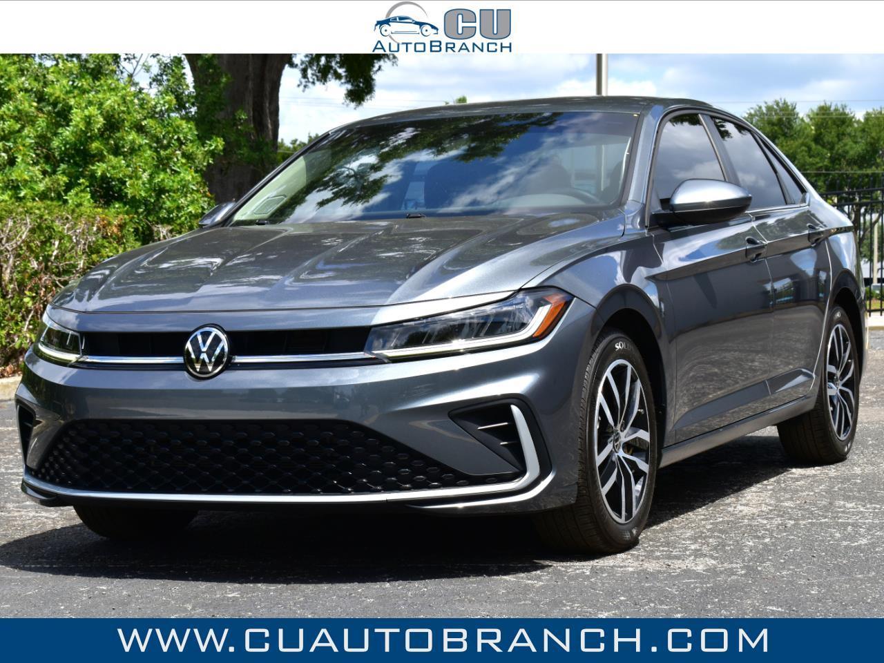 Volkswagen Jetta SE Auto 2025
