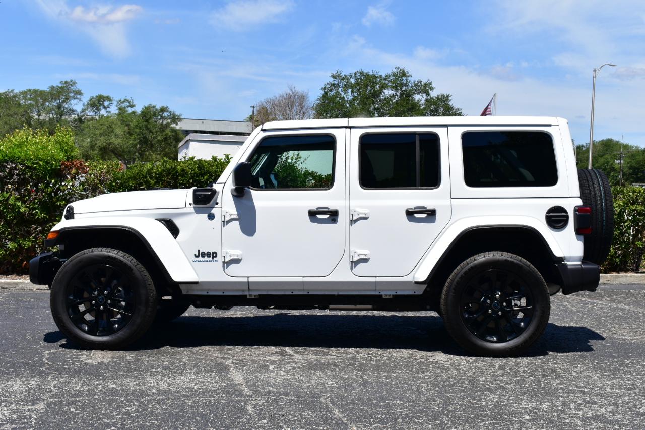 Jeep Wrangler 4xe Sahara 4x4 2025