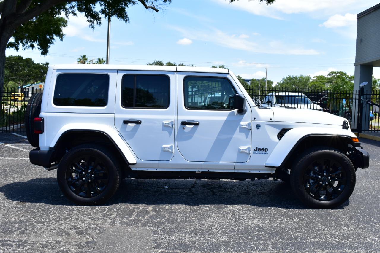 Jeep Wrangler 4xe Sahara 4x4 2025