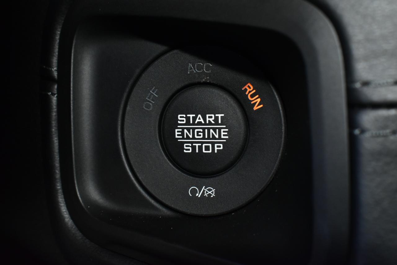 Jeep Wrangler 4xe Sahara 4x4 2025