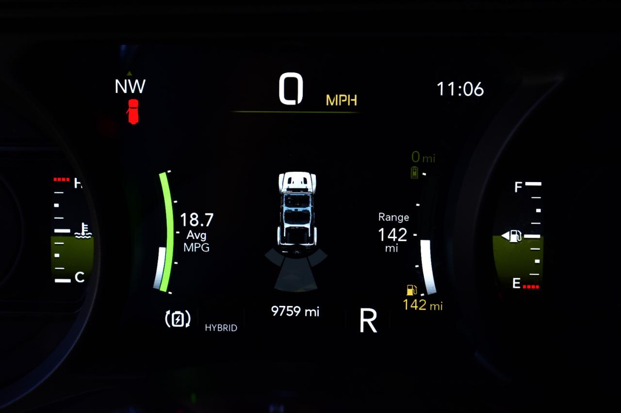 Jeep Wrangler 4xe Sahara 4x4 2025