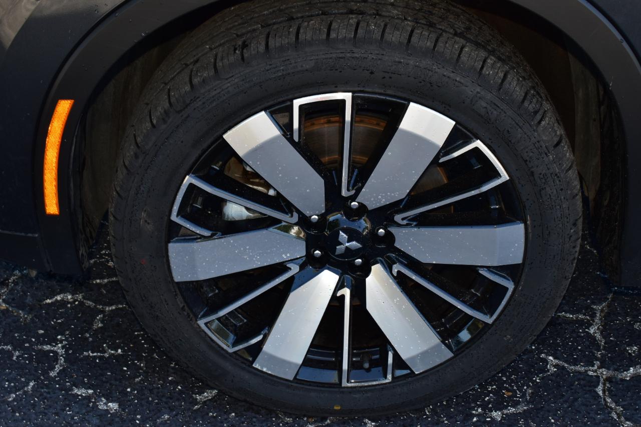 Mitsubishi Outlander SE FWD 2025