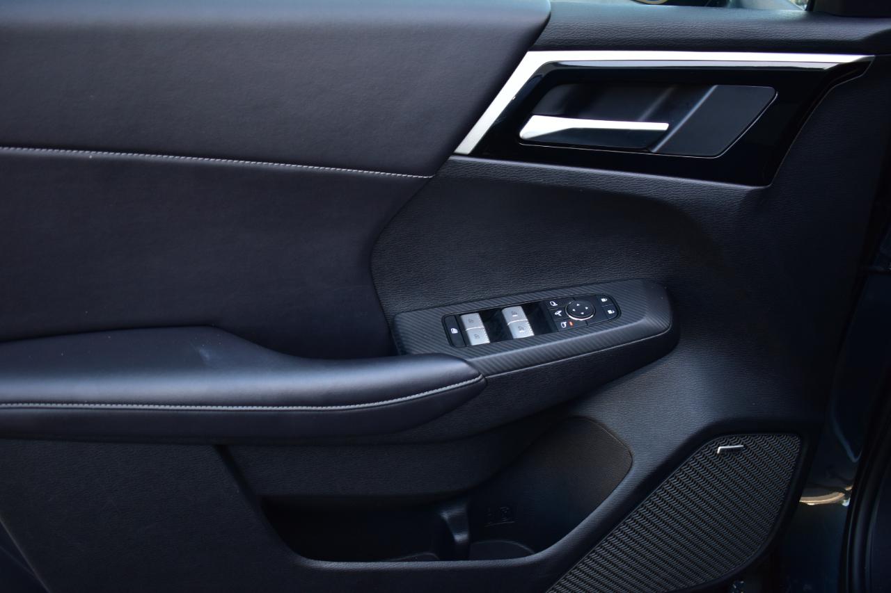 Mitsubishi Outlander SE FWD 2025