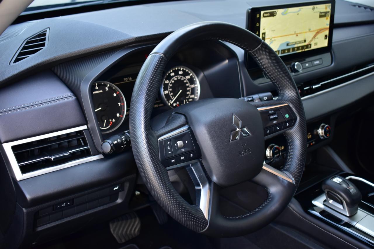 Mitsubishi Outlander SE FWD 2025