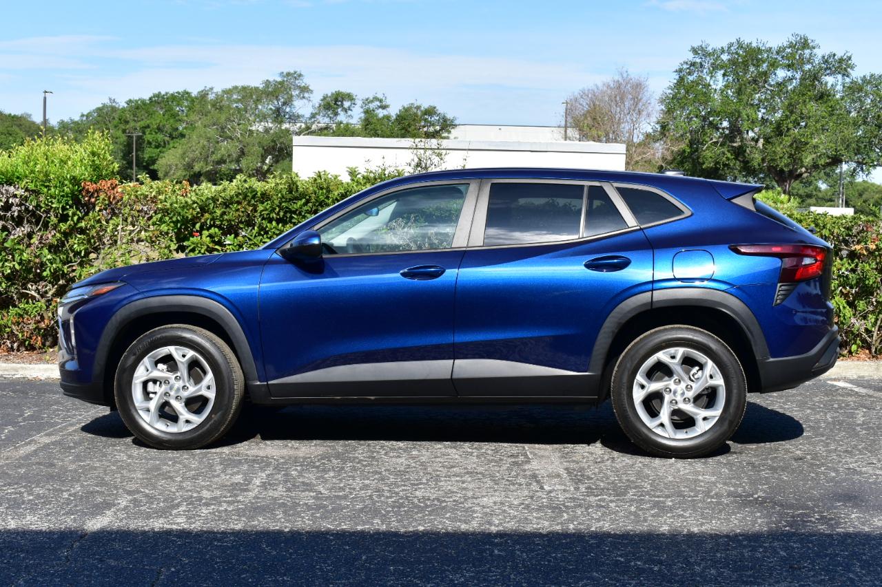 Chevrolet Trax FWD 4dr LS 2024