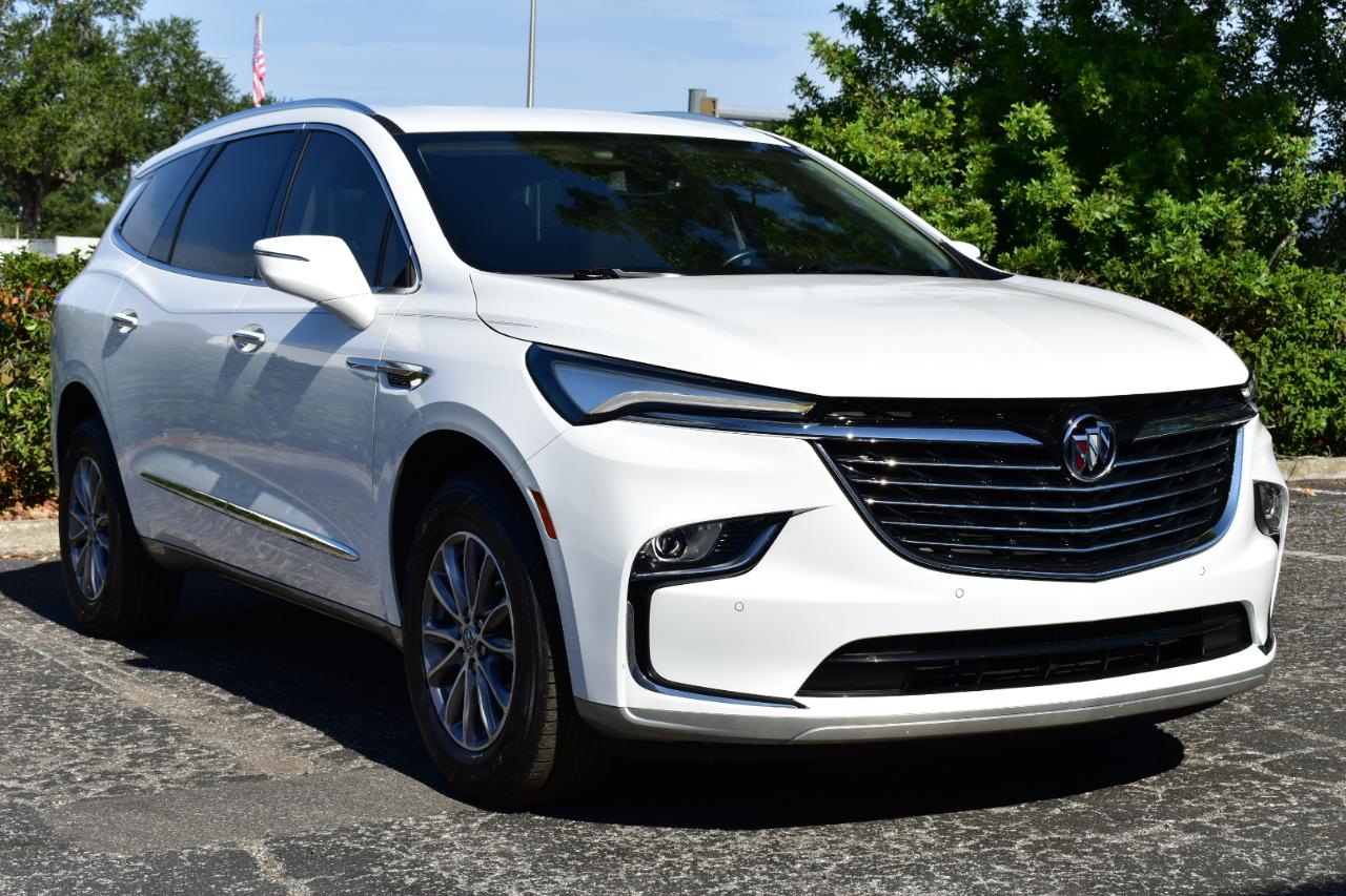 Buick Enclave FWD 4dr Essence 2023