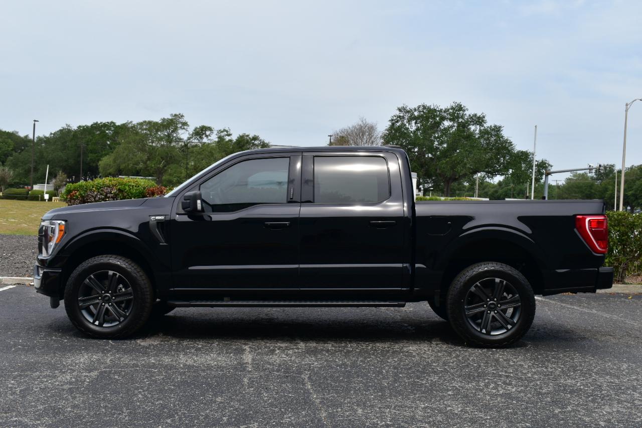 Ford F-150 XLT 4x4 SuperCrew 2023