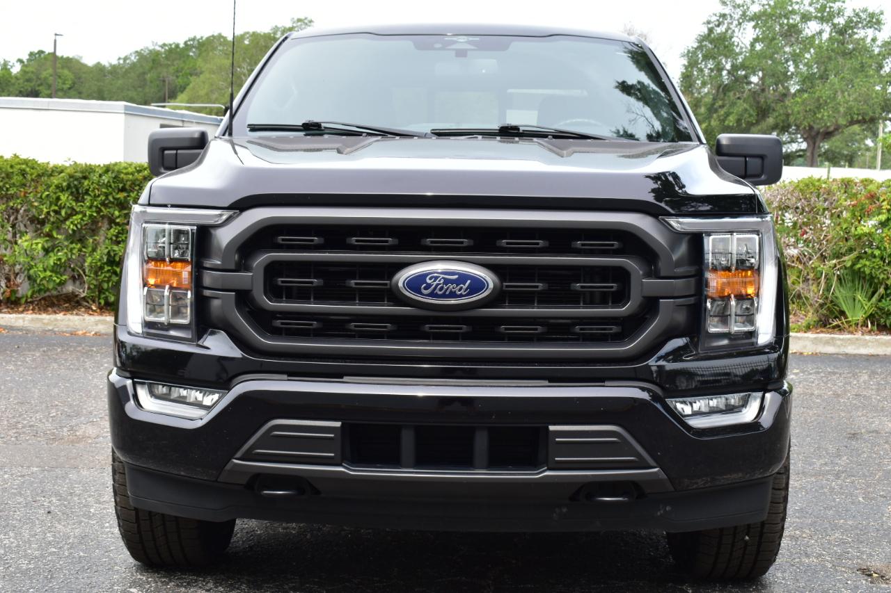 Ford F-150 XLT 4x4 SuperCrew 2023