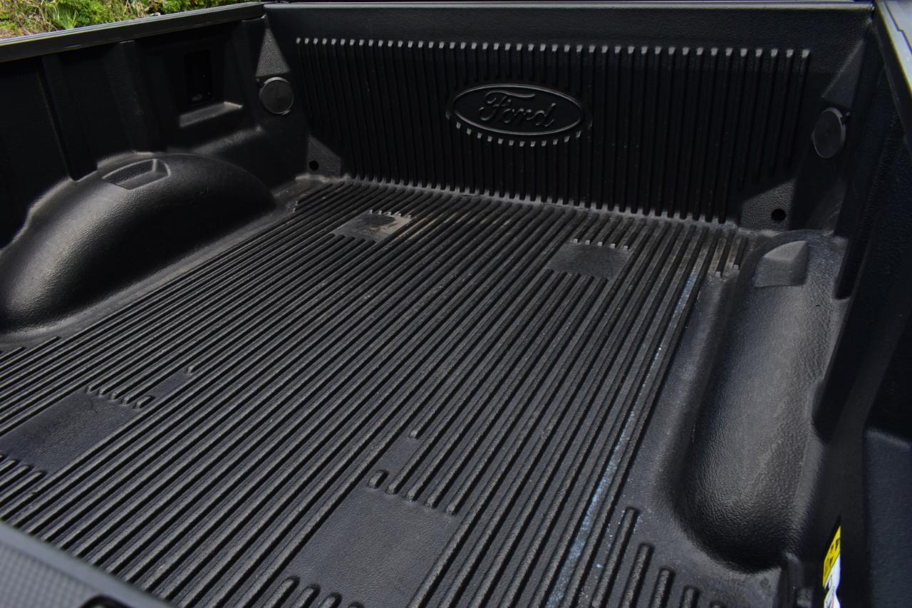 Ford F-150 XLT 4x4 SuperCrew 2023
