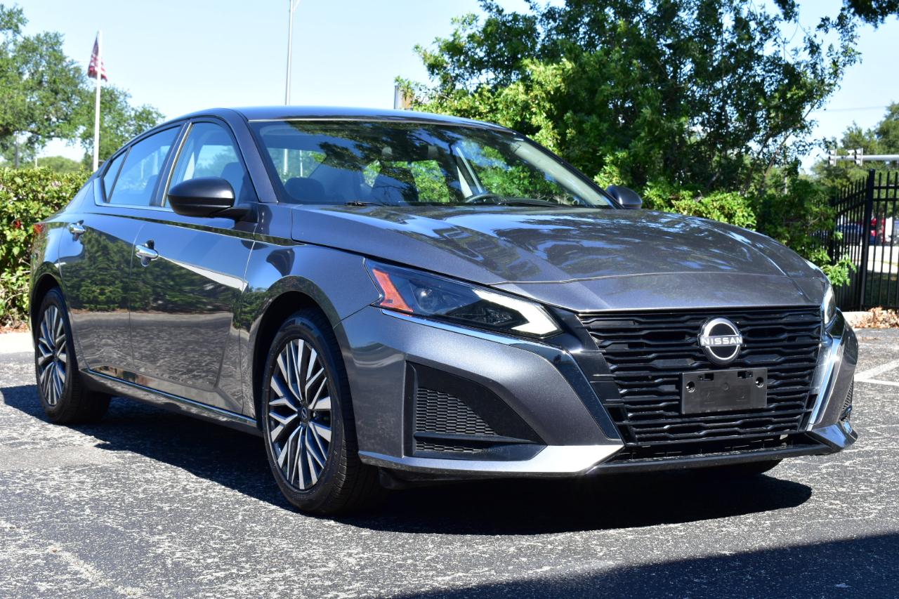 Nissan Altima SV FWD 2025