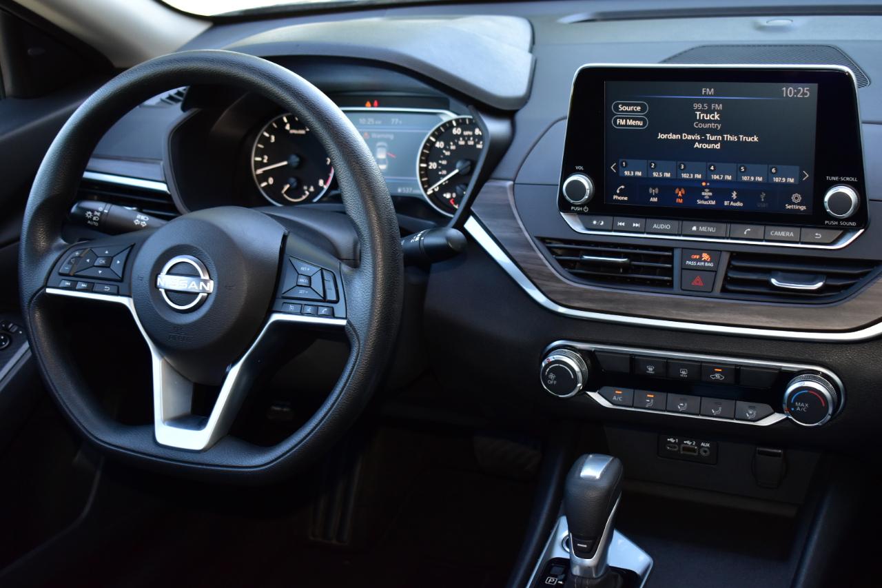Nissan Altima SV FWD 2025