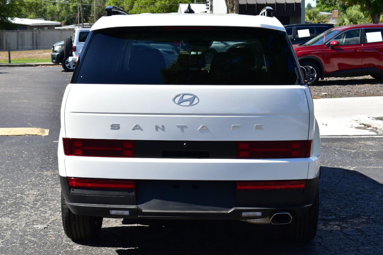 Hyundai Santa Fe SEL FWD 2025