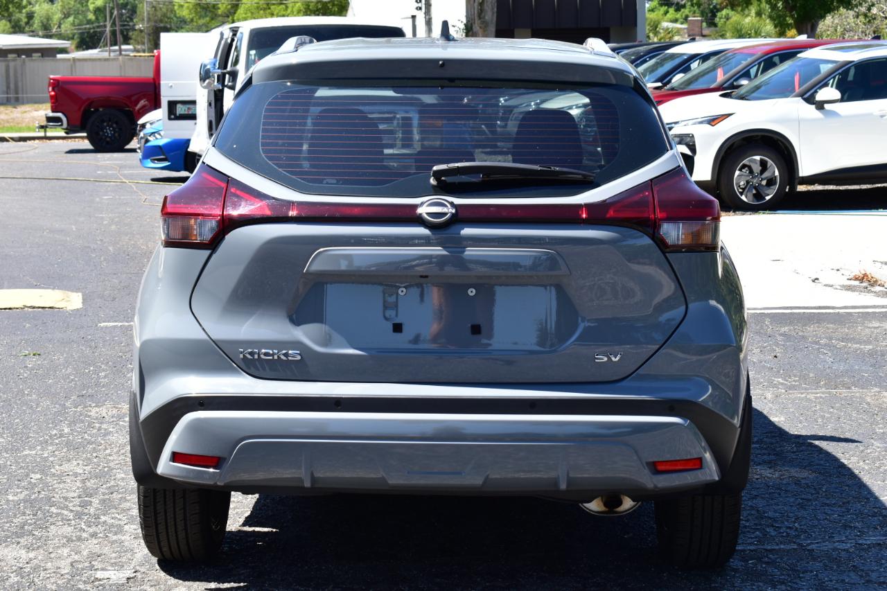 Nissan Kicks SV FWD 2023