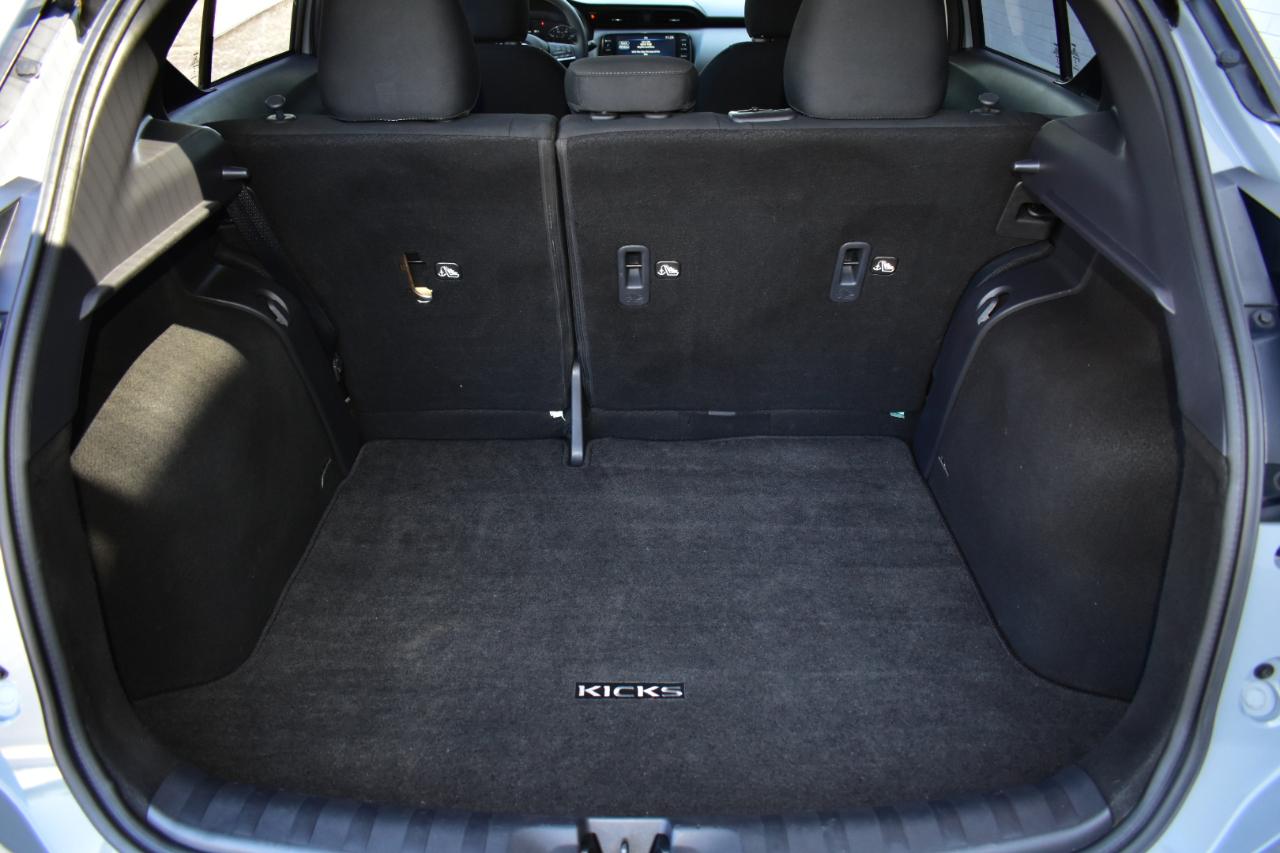 Nissan Kicks SV FWD 2023