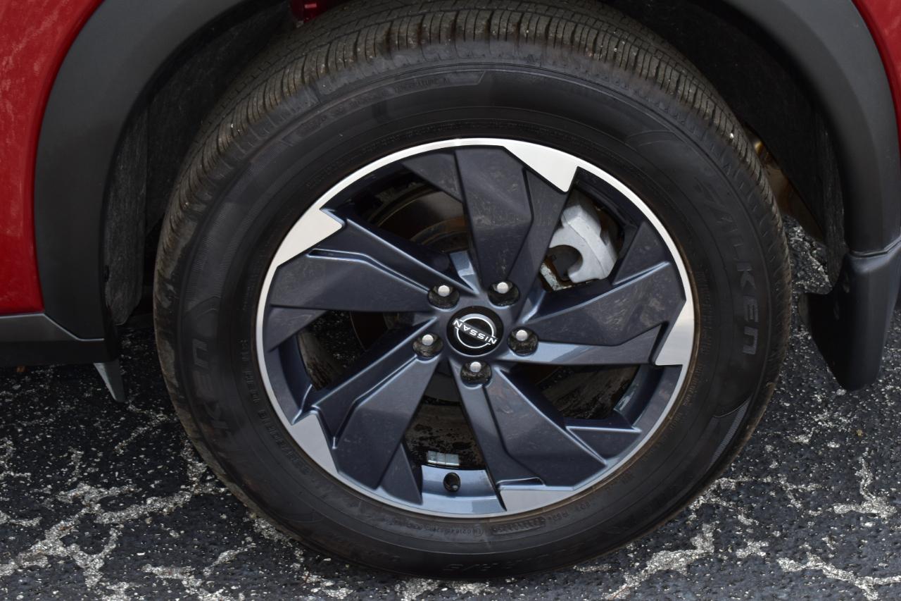 Nissan Rogue FWD SV 2025