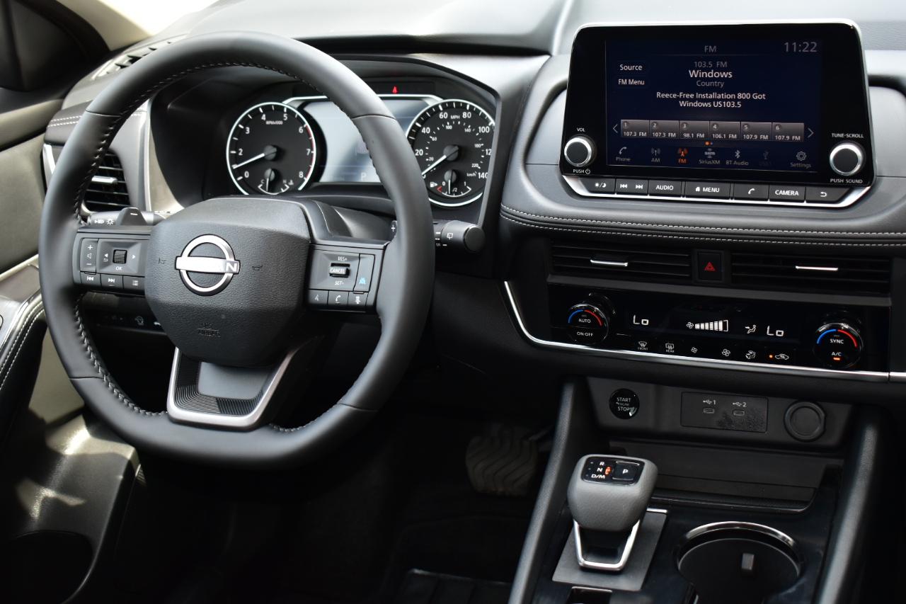 Nissan Rogue FWD SV 2025