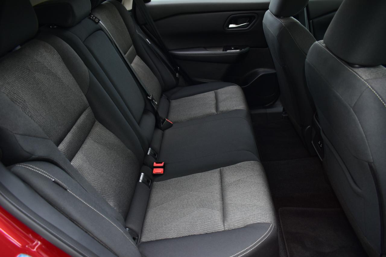 Nissan Rogue FWD SV 2025