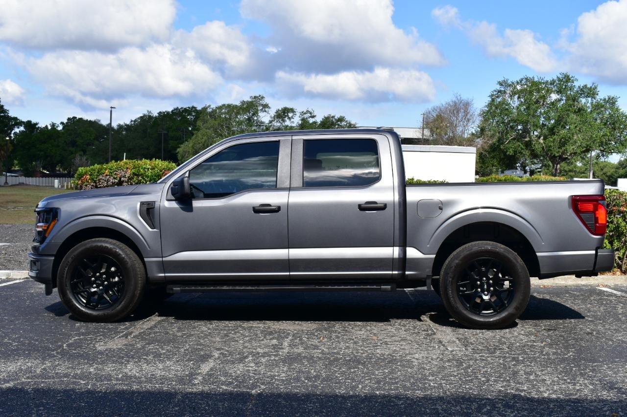 Ford F-150 STX 2WD SuperCrew 5.5' Box 2024