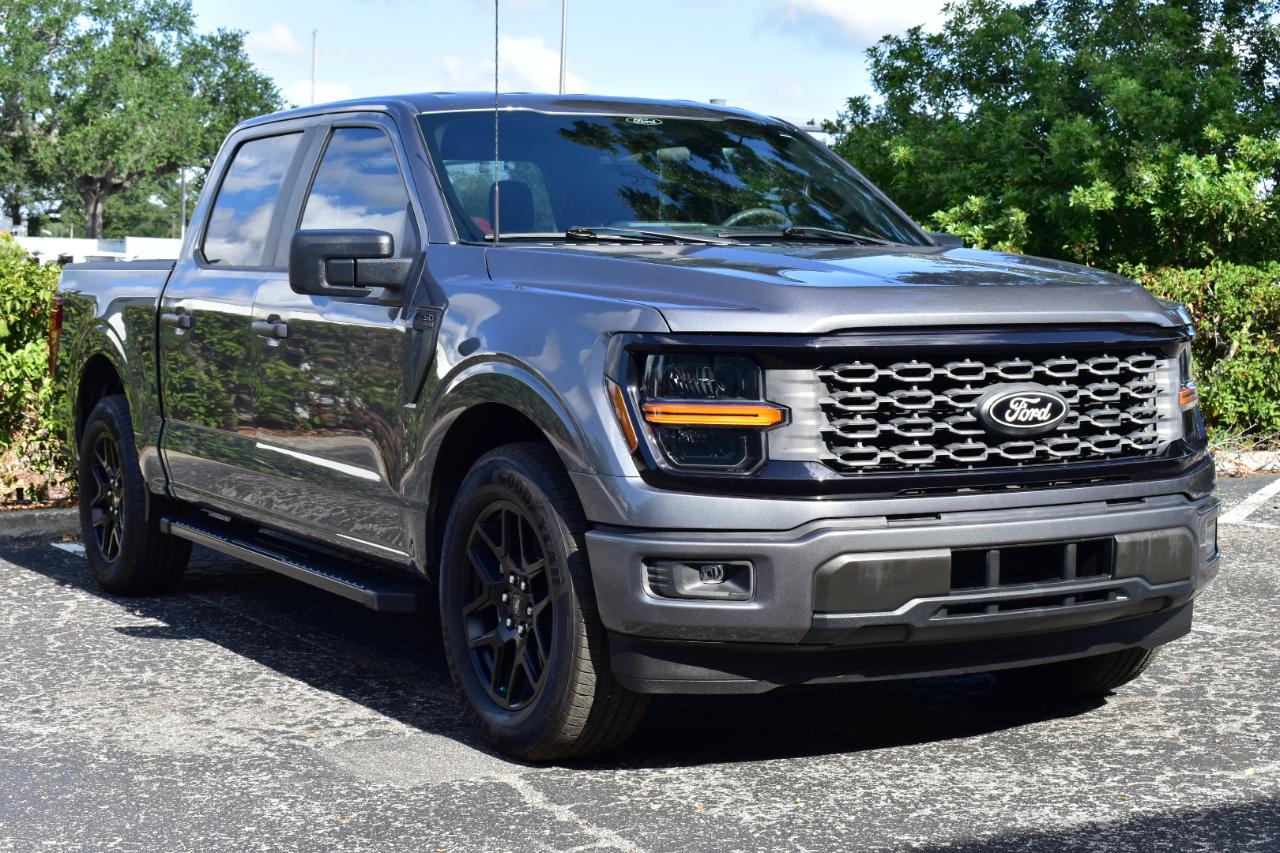 Ford F-150 STX 2WD SuperCrew 5.5' Box 2024