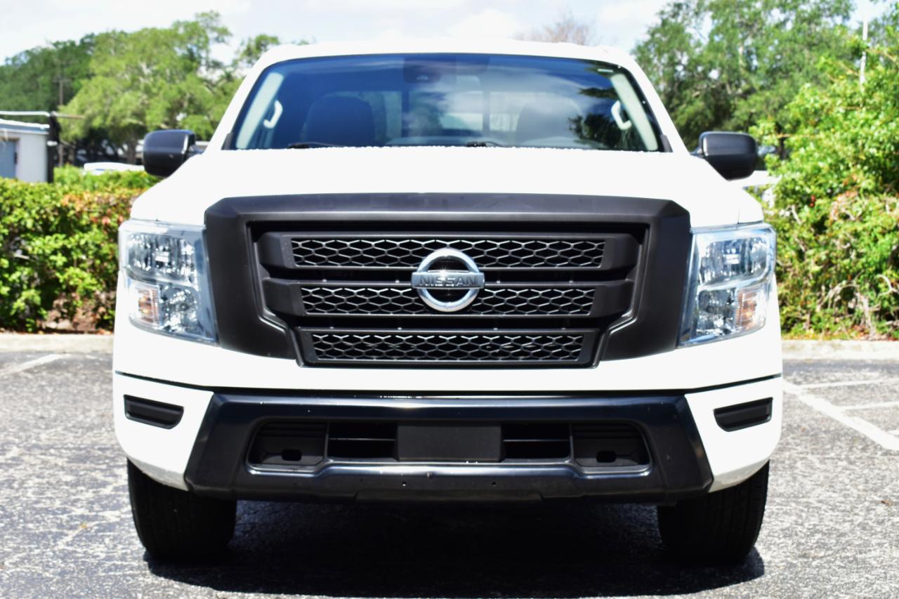 Nissan Titan 4x2 King Cab S 2022
