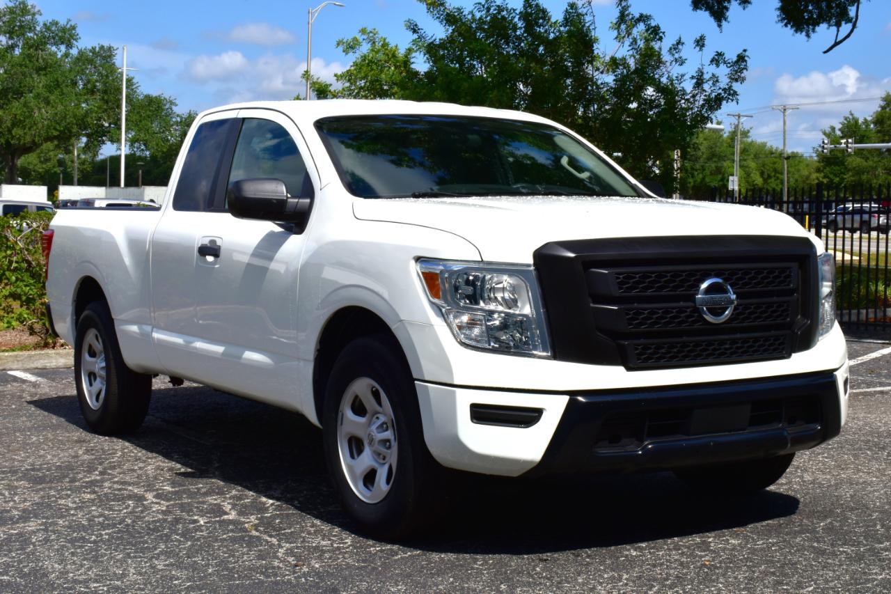 Nissan Titan 4x2 King Cab S 2022