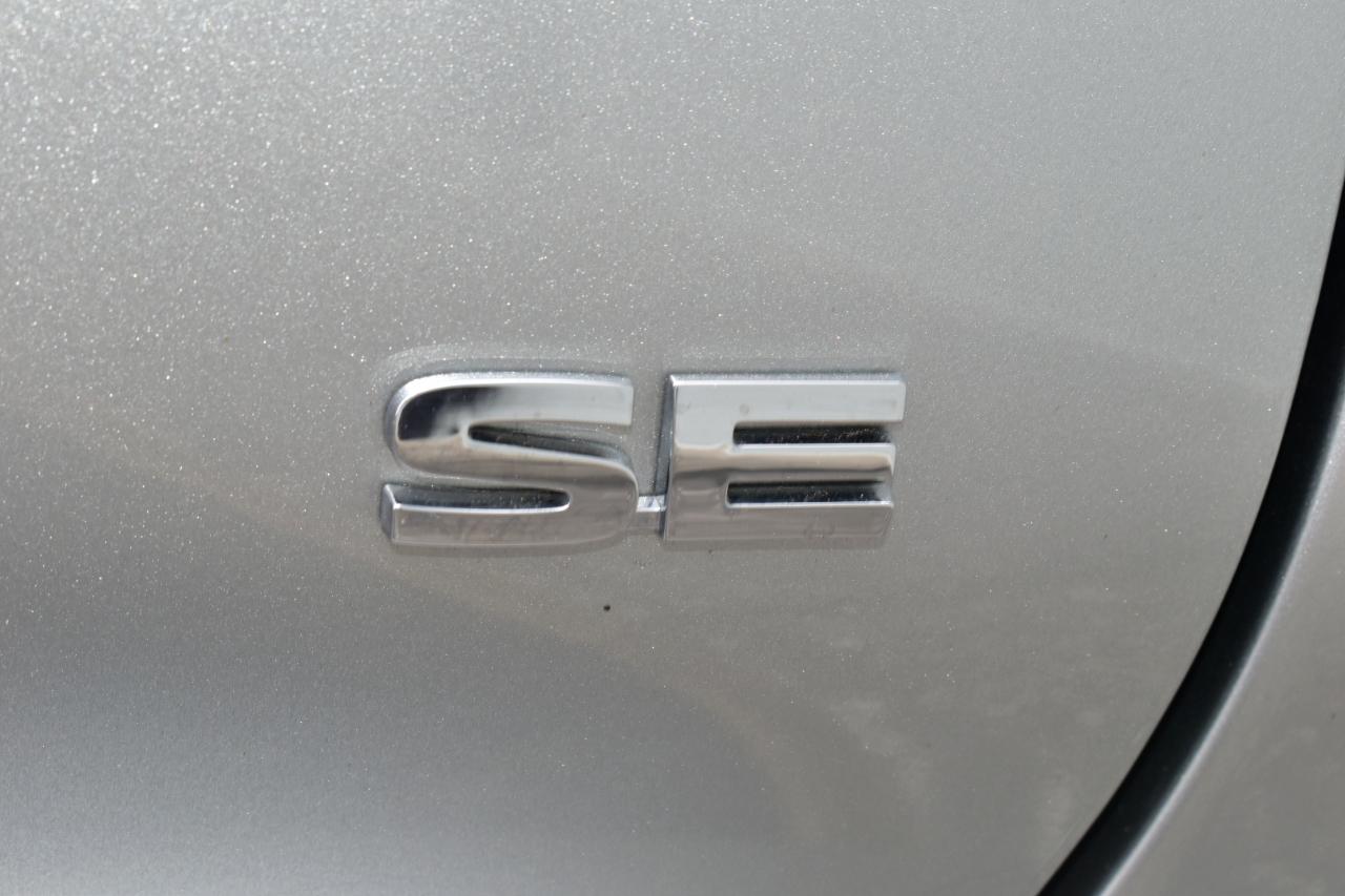 Mitsubishi Outlander SE FWD 2025