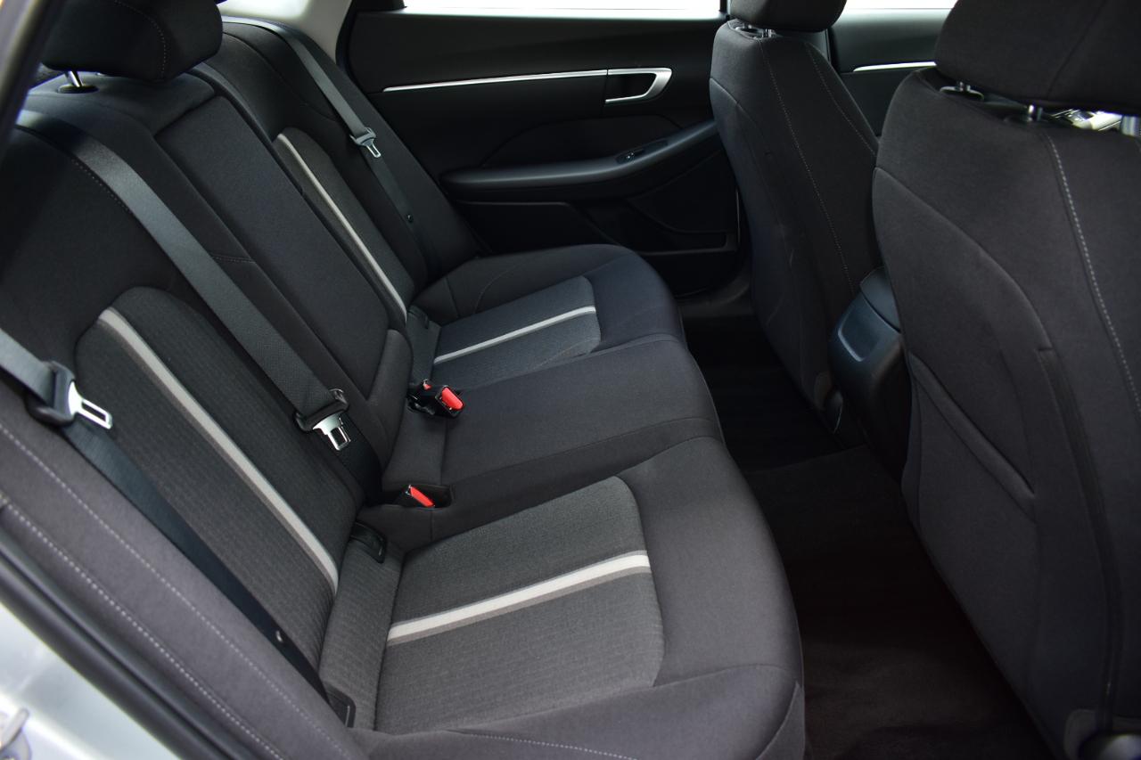 Hyundai Sonata SEL FWD 2025