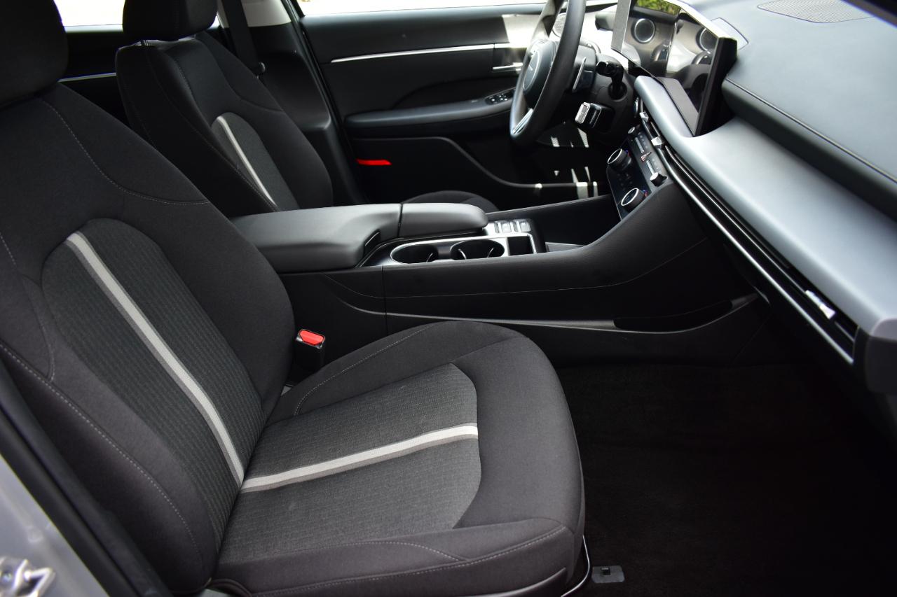 Hyundai Sonata SEL FWD 2025
