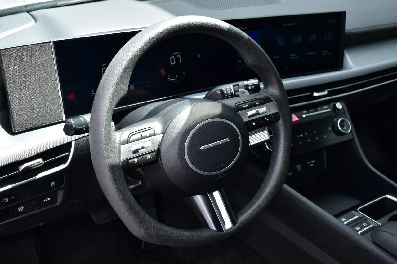 Hyundai Sonata SEL FWD 2025