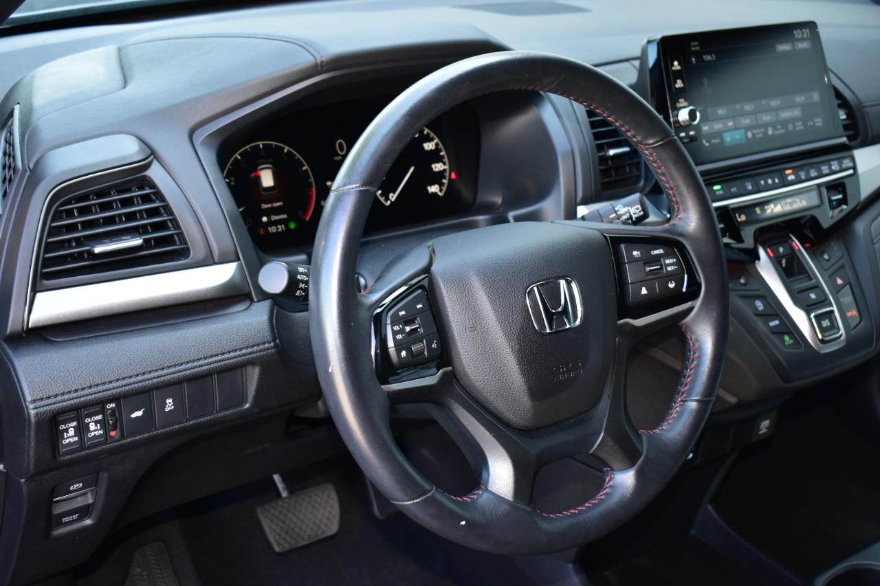 Honda Odyssey Sport-L Auto 2025