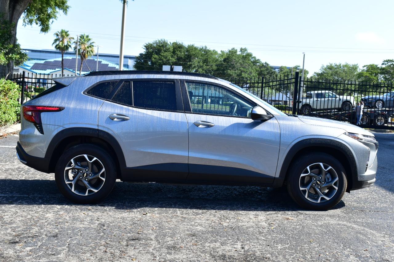 Chevrolet Trax FWD 4dr LT 2025
