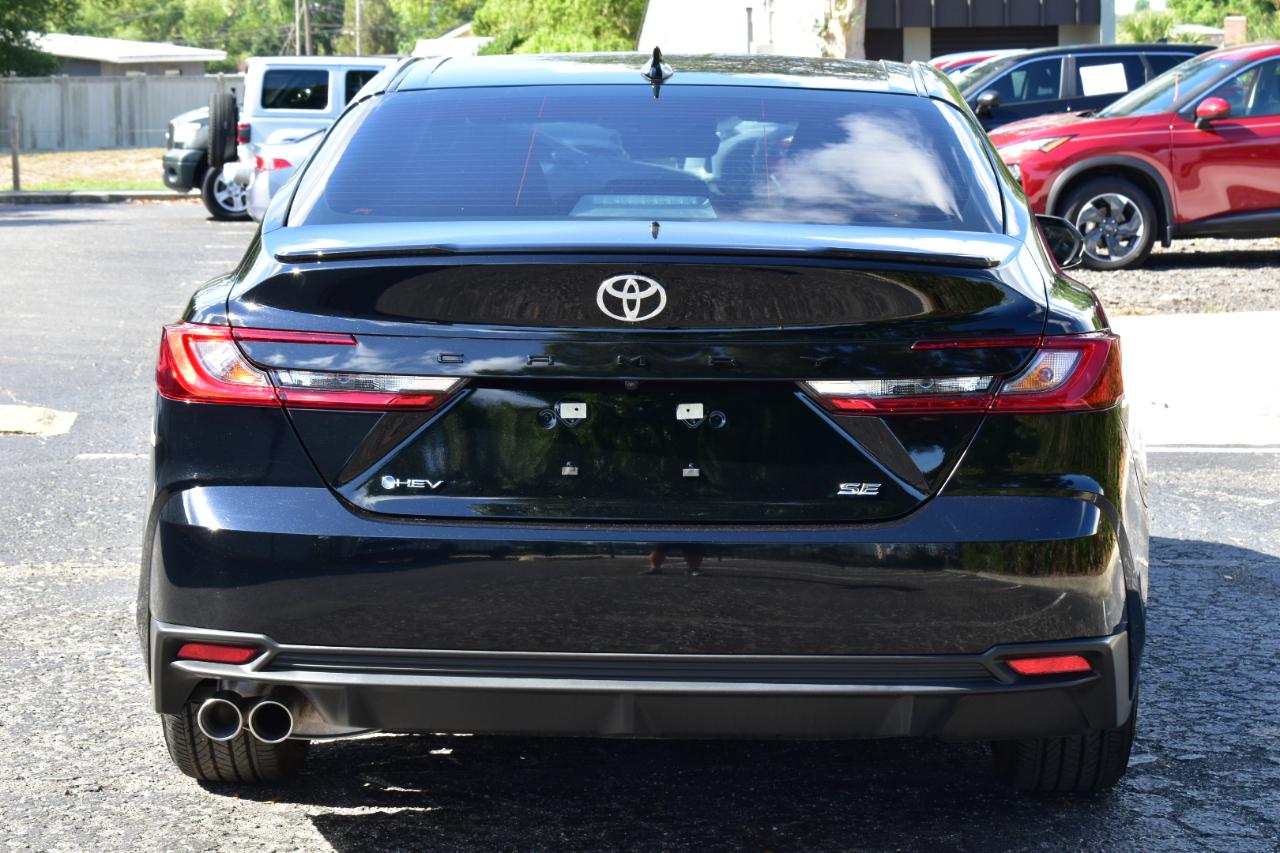 Toyota Camry LE (Natl) 2025