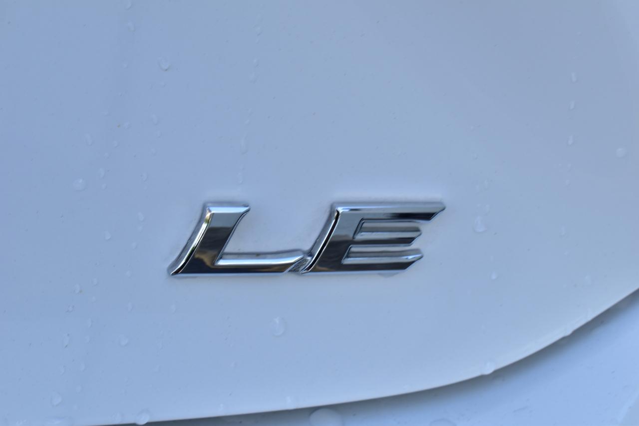 Toyota Camry LE (Natl) 2025