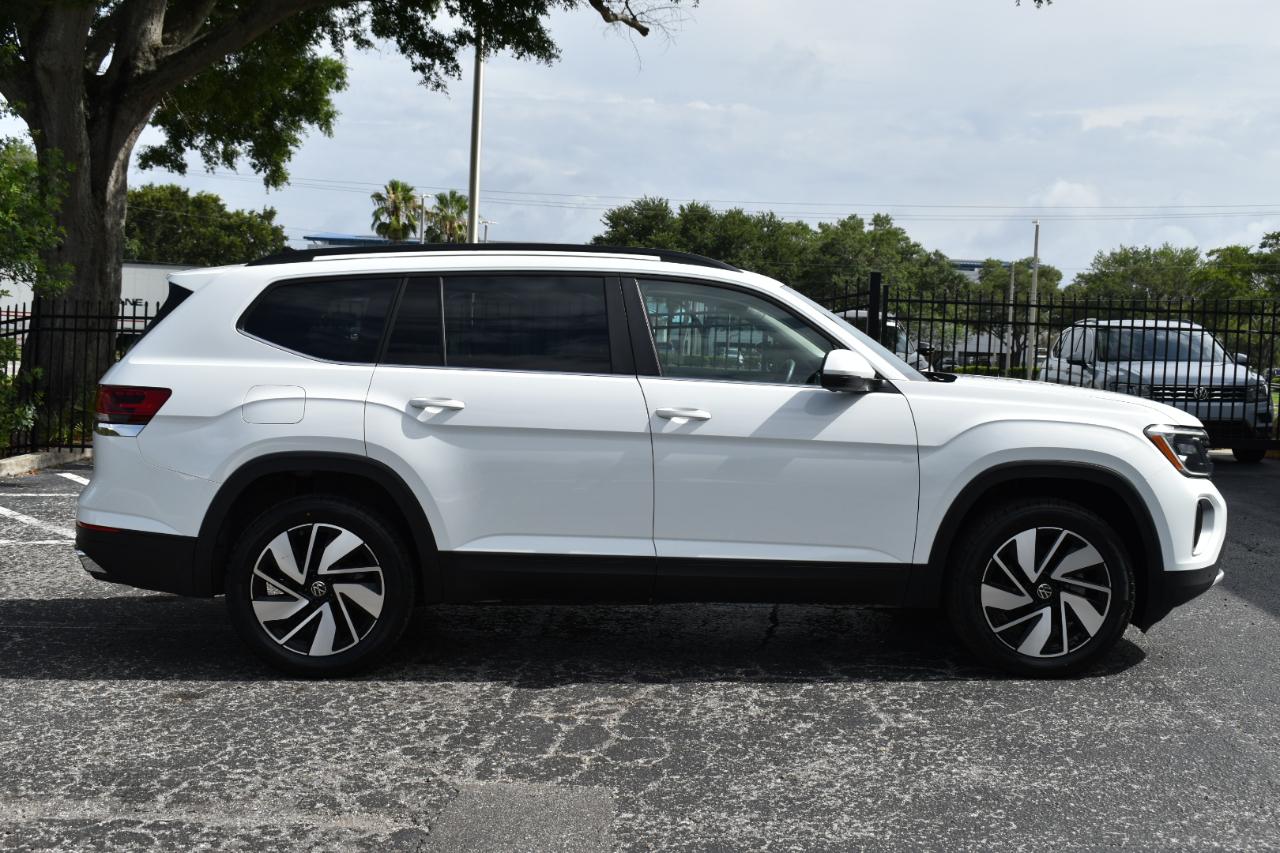 Volkswagen Atlas 2.0T SE w/Technology FWD 2025