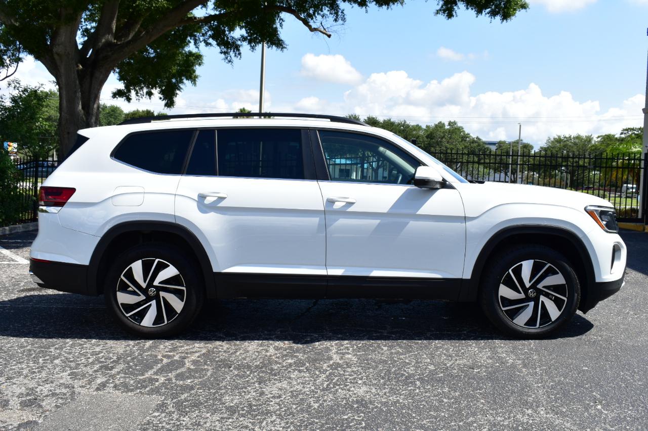 Volkswagen Atlas 2.0T SE w/Technology FWD 2025