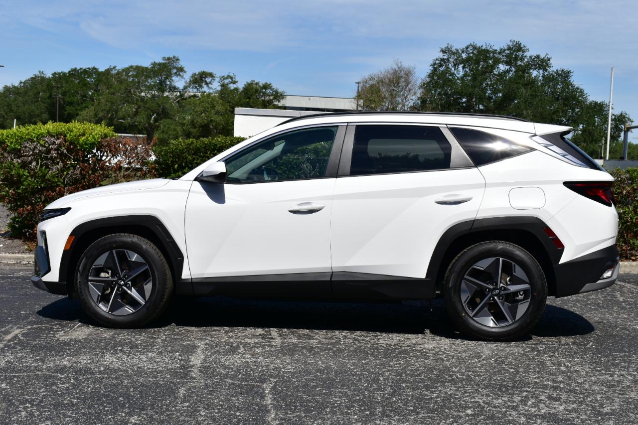 Hyundai Tucson SEL FWD 2025