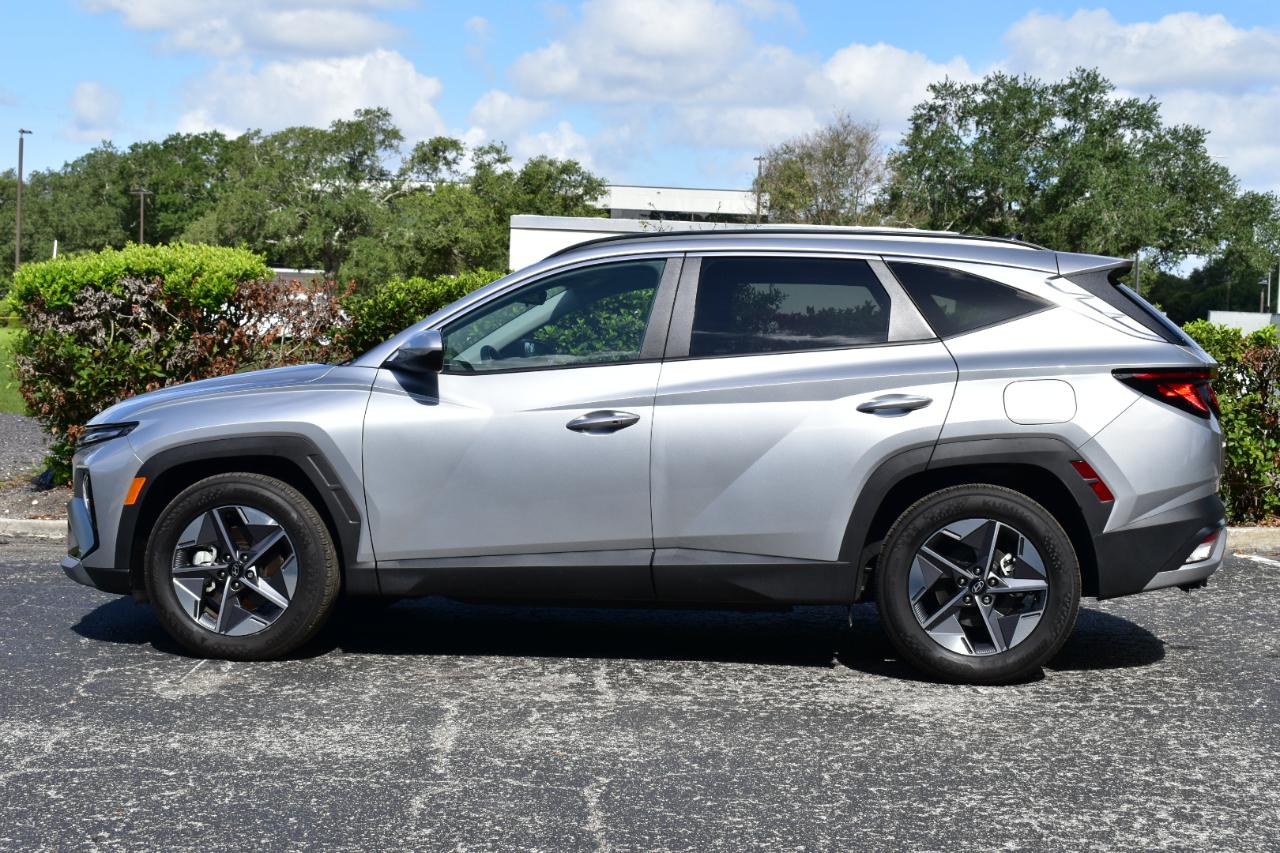 Hyundai Tucson SEL FWD 2026