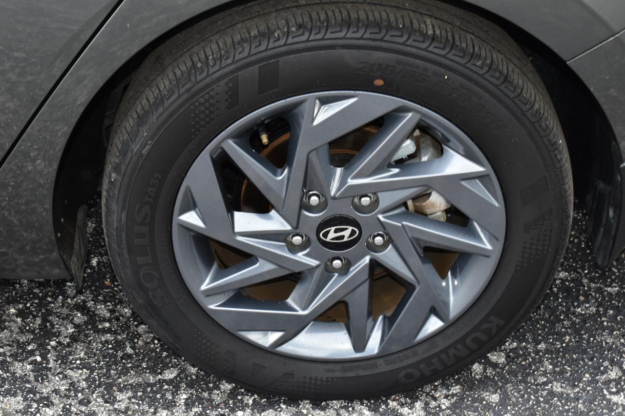 Hyundai Elantra SEL IVT 2024