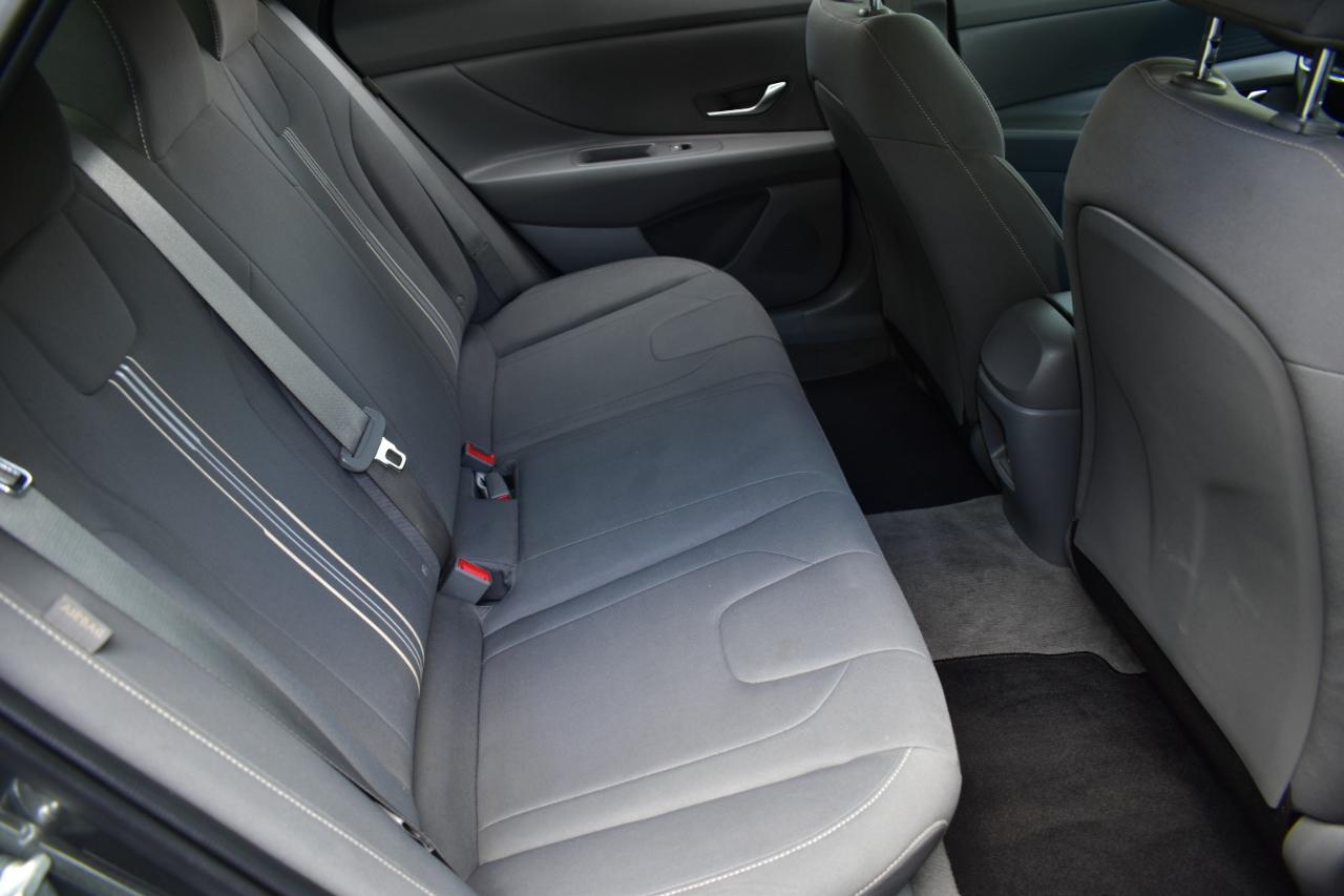 Hyundai Elantra SEL IVT 2024