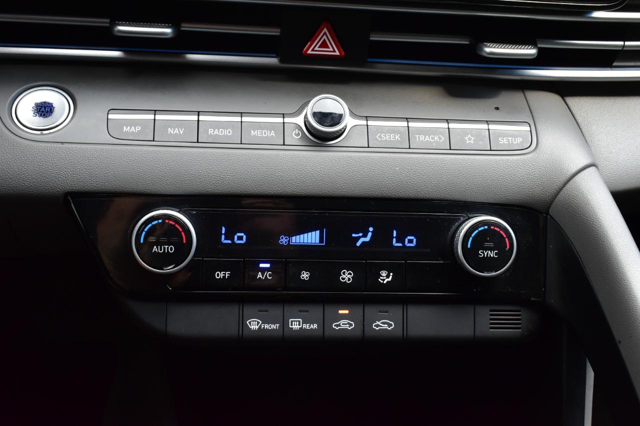 Hyundai Elantra SEL IVT 2024
