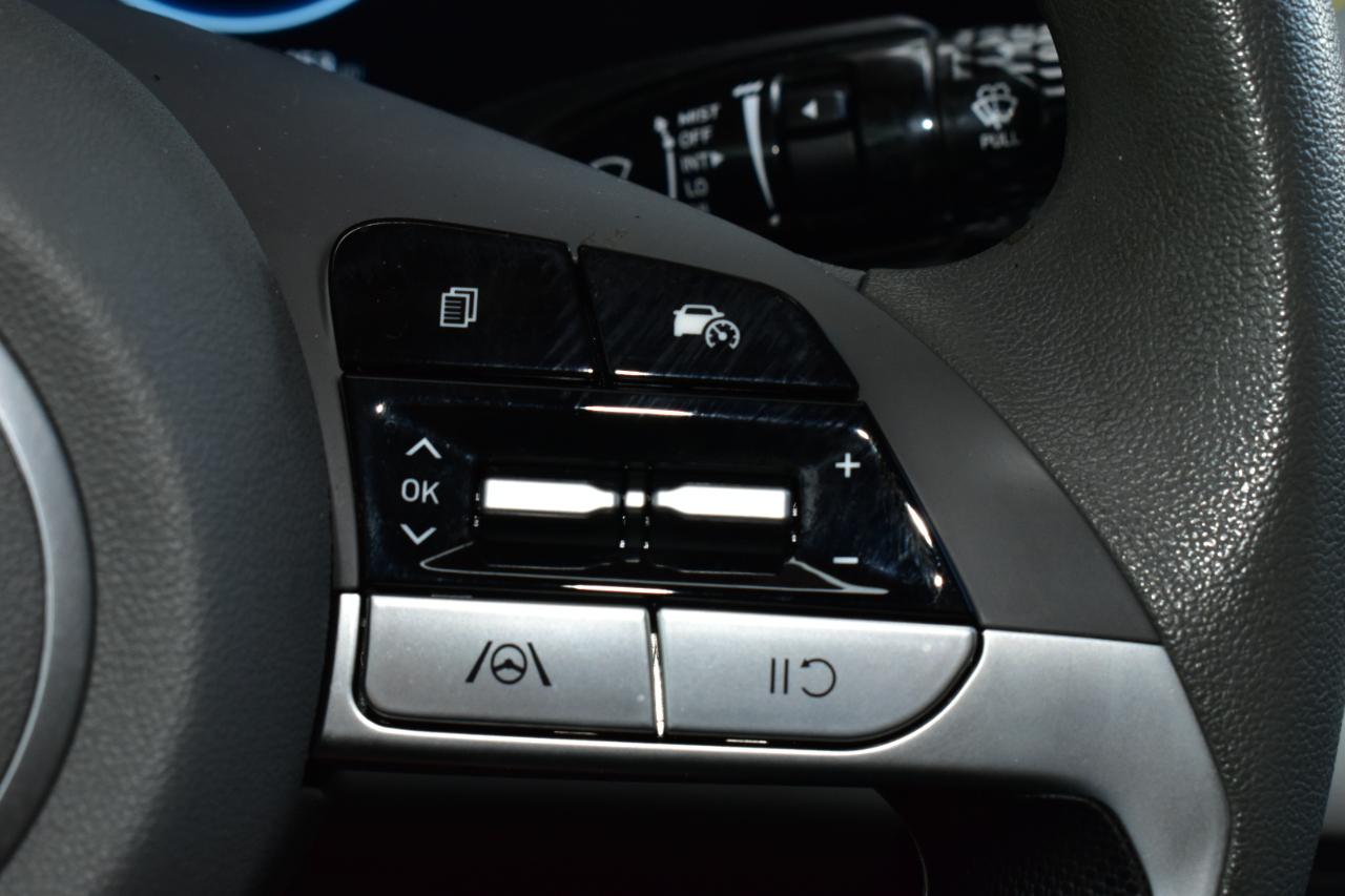 Hyundai Elantra SEL IVT 2024
