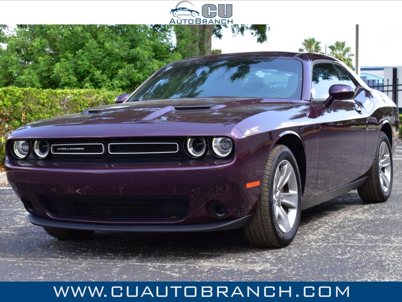 Dodge Challenger SXT RWD 2020